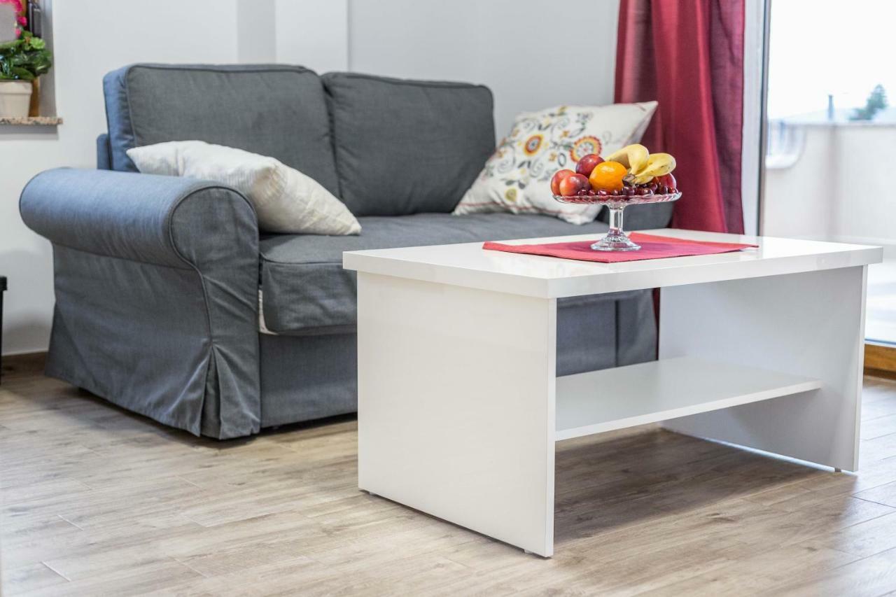 Iva Apartmani Водице Экстерьер фото